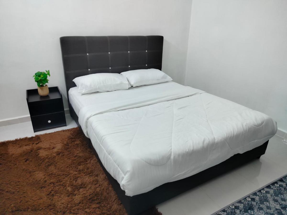 Myhomestay07 Kangar Esterno foto
