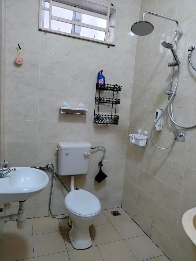 Myhomestay07 Kangar Esterno foto